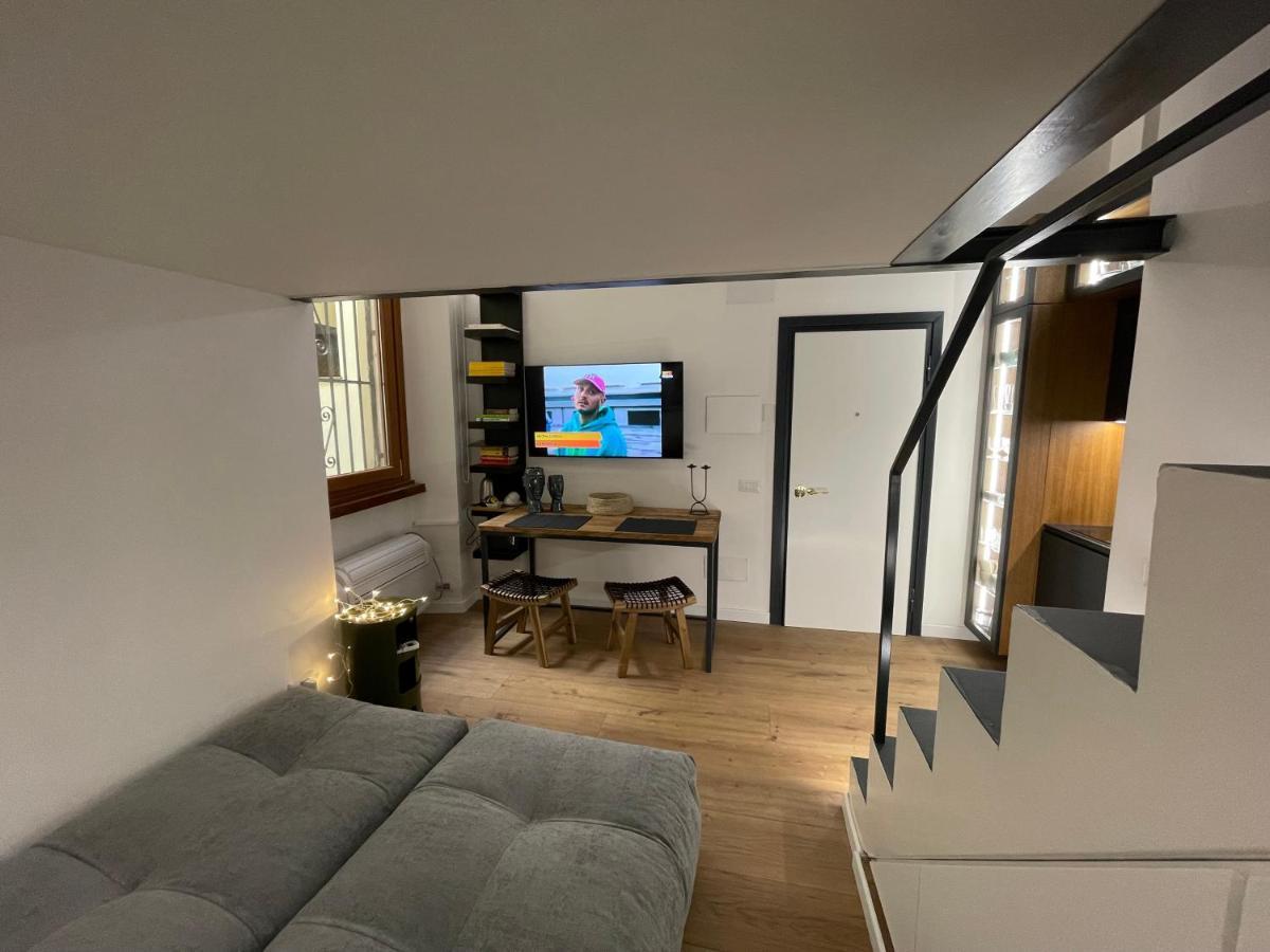 Casa Cappellari Design Studio A Campo De' Fiori ローマ エクステリア 写真